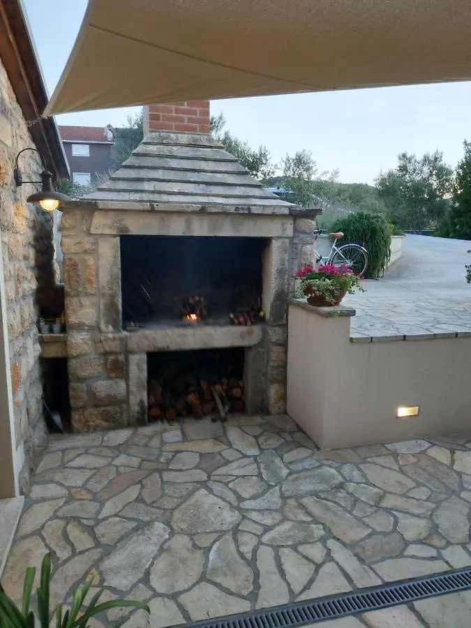 Apartman Ivano - Poljana Poljana  Poljana (Ugljan)